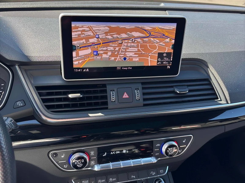 Audi Q5 Technik* S-line* 4x4* 360 камери* подгрев* Обдух* , снимка 10 - Автомобили и джипове - 52317688