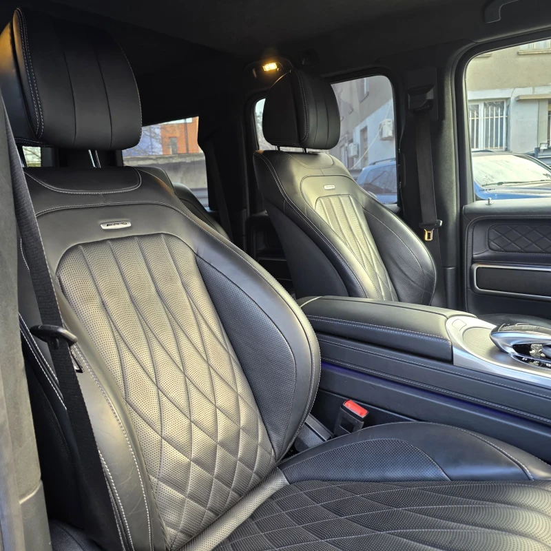 Mercedes-Benz G 63 AMG Burmester/Massage/360/22'/Готов Лизинг , снимка 17 - Автомобили и джипове - 52886782