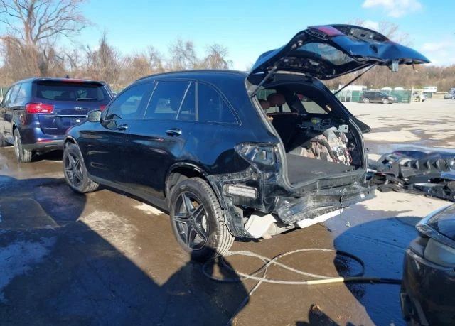 Mercedes-Benz GLC 300, снимка 2 - Автомобили и джипове - 48727840