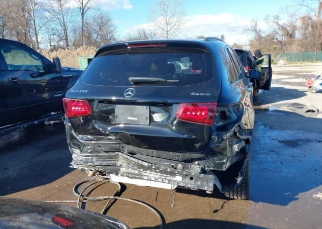 Mercedes-Benz GLC 300, снимка 4 - Автомобили и джипове - 48727840