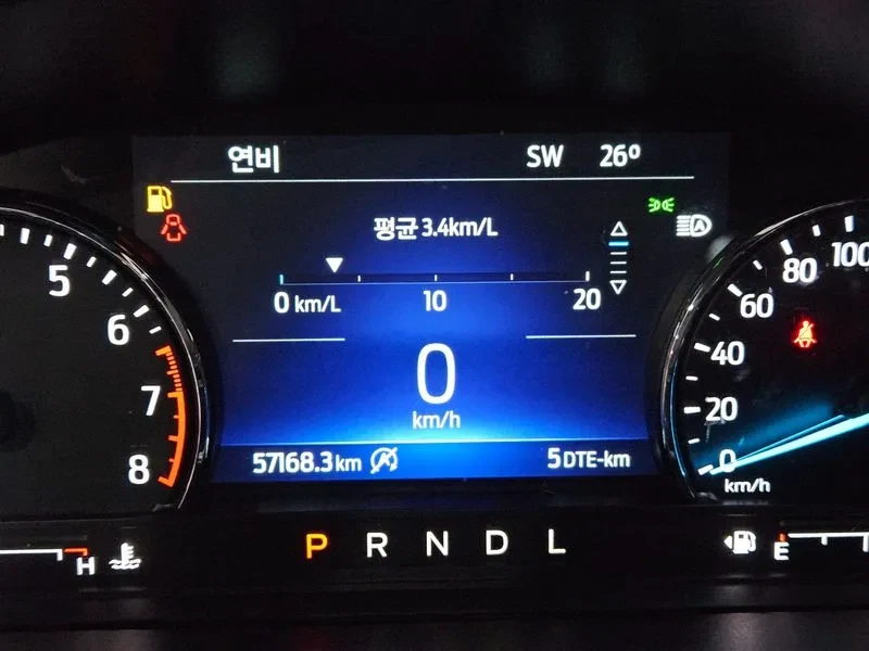Ford Explorer 6Th Generation 2.3 Limited 4Wd, снимка 15 - Автомобили и джипове - 56497803