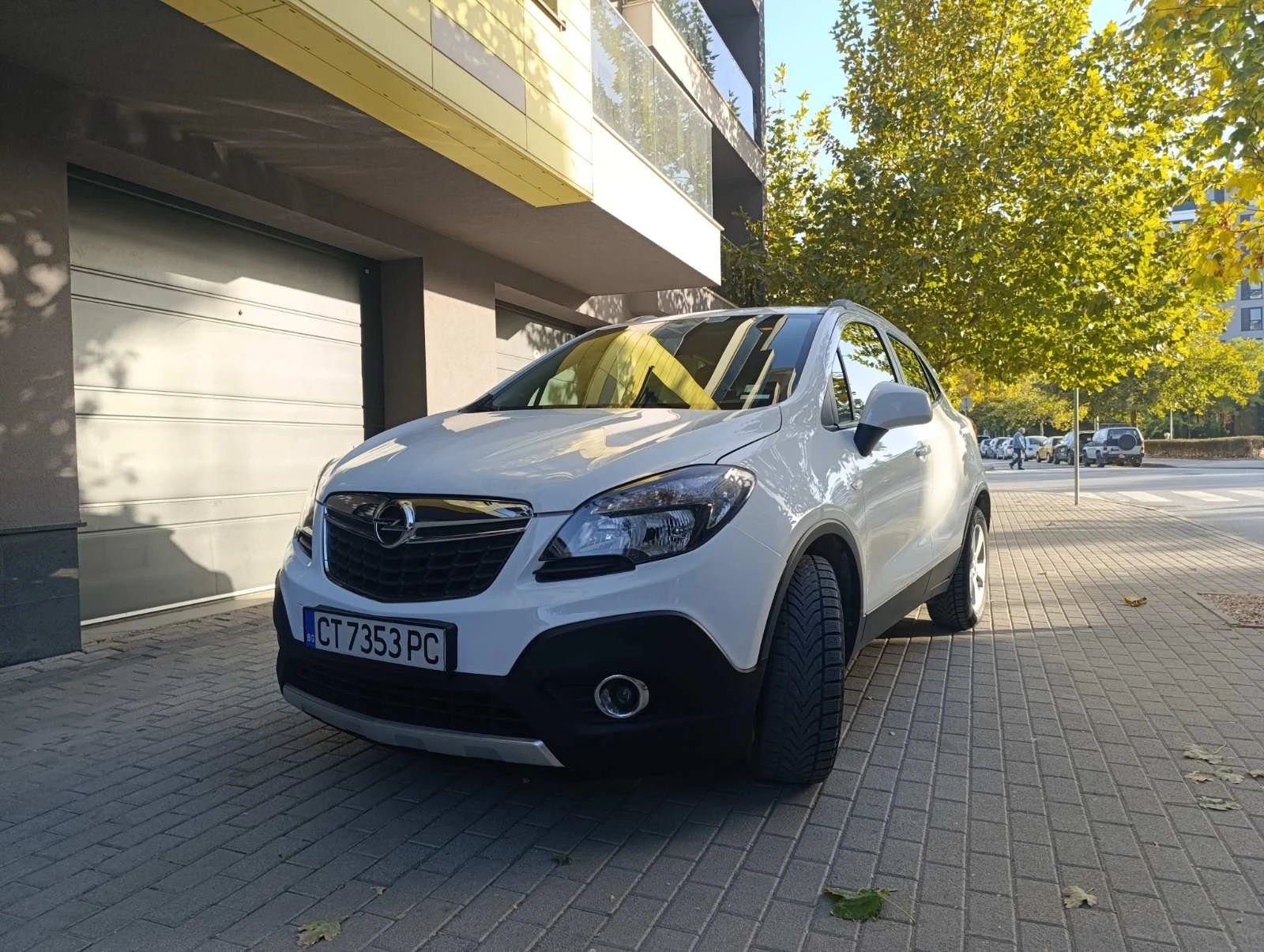 Opel Mokka 1.6бензин!Регистрирана!Обслужена!Реални километри! - изображение 2