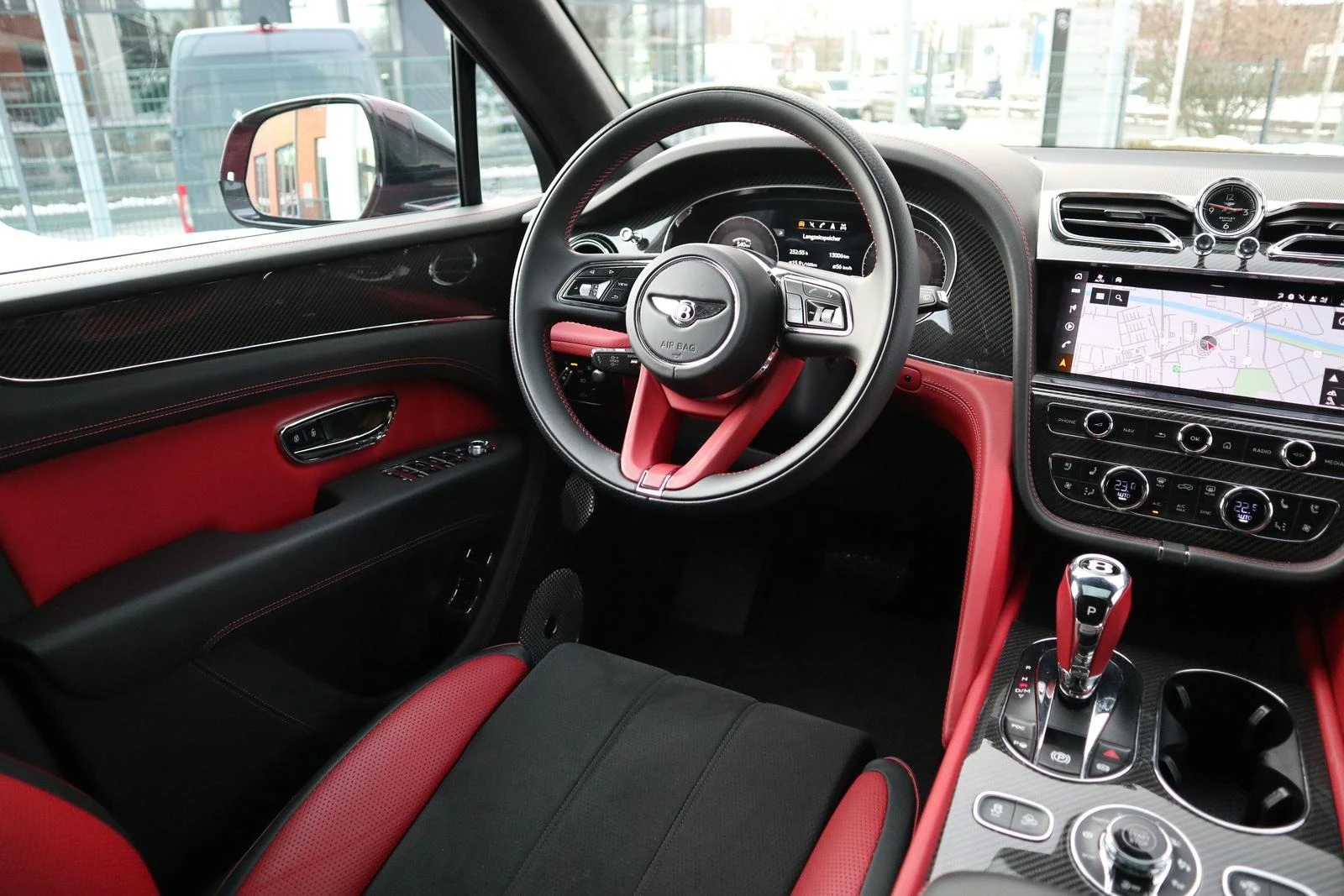 Bentley Bentayga S/ CARBON/ MULLINER/ NAIM/ PANO/ TOURING/  | Mobile.bg � ����������� 10