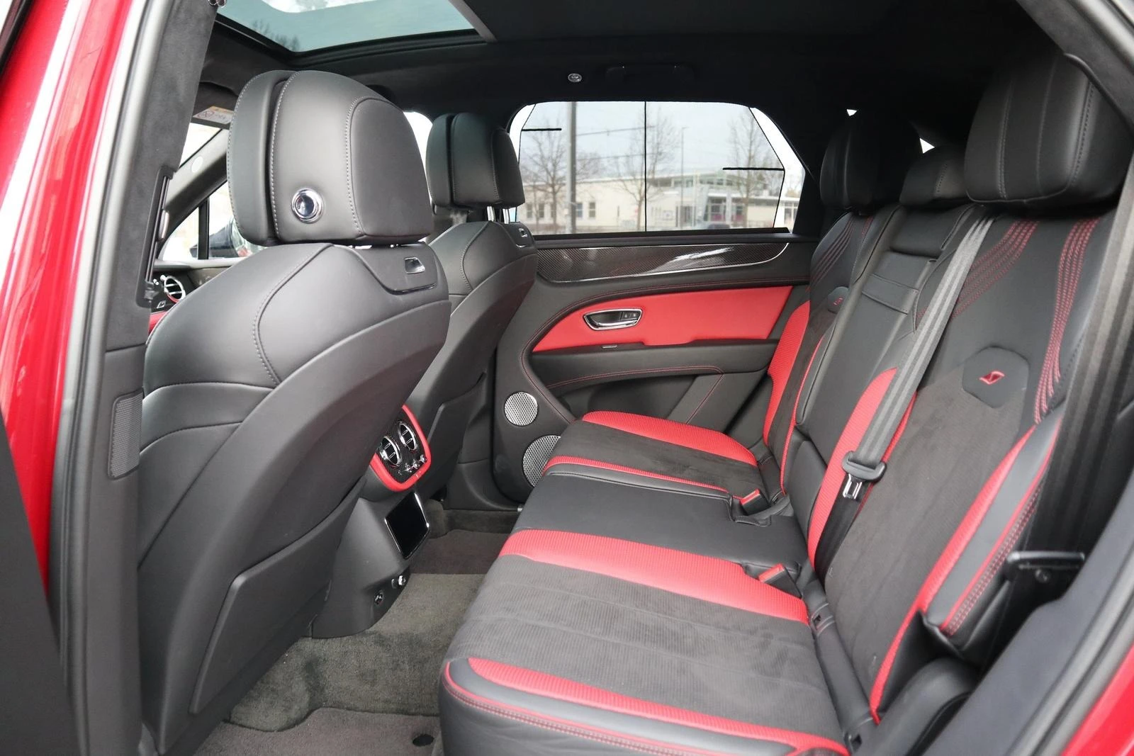 Bentley Bentayga S/ CARBON/ MULLINER/ NAIM/ PANO/ TOURING/  | Mobile.bg � ����������� 15
