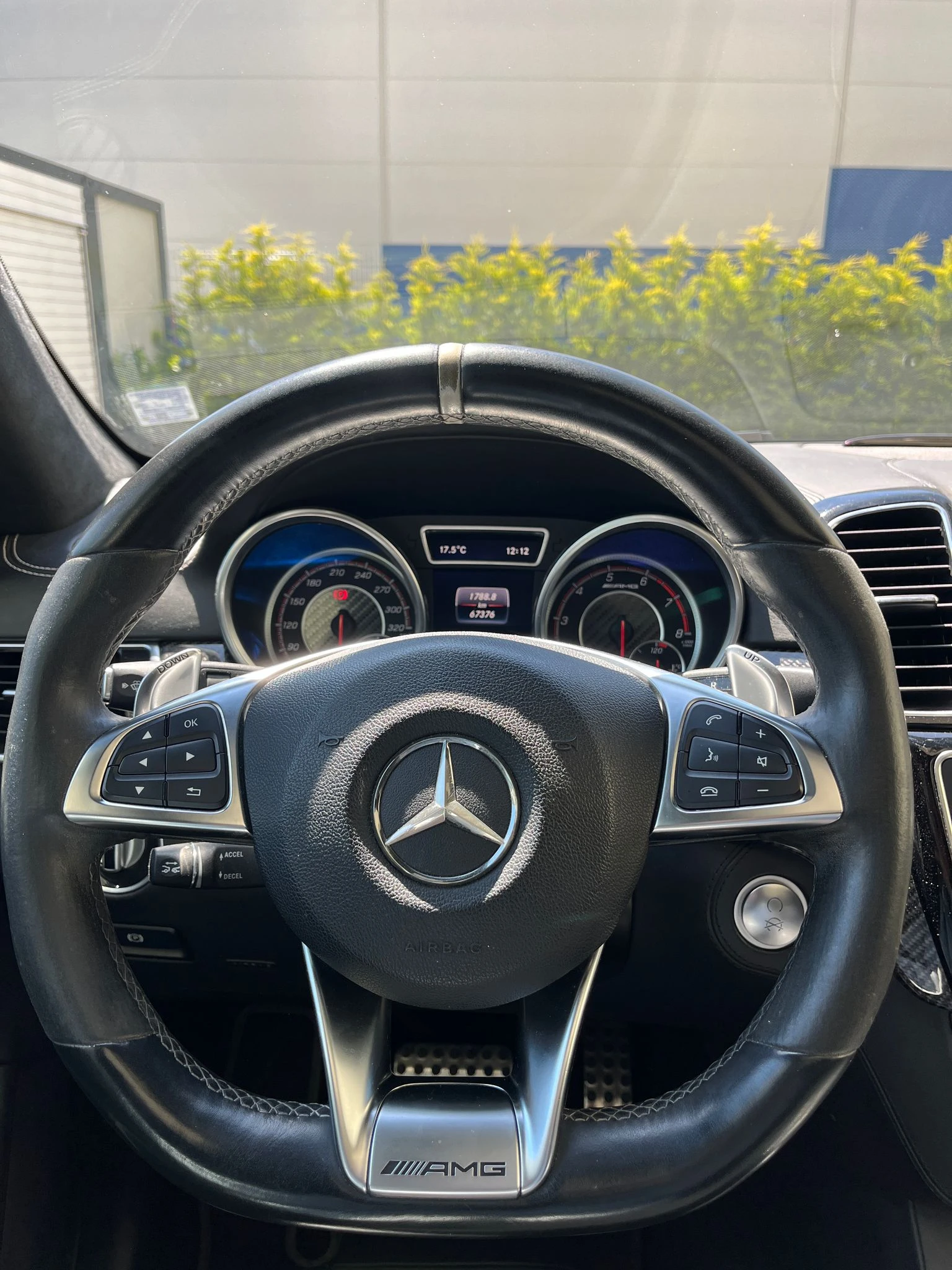 Mercedes-Benz GLE 63 S AMG 4MATIC/PANO/NIGHT PACK/AIRMATIC - изображение 8