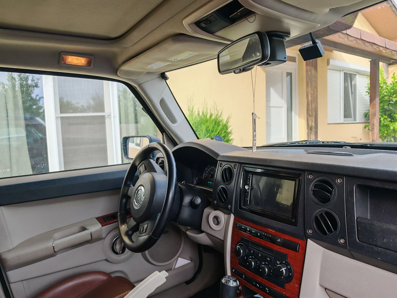 Jeep Commander  - изображение 2