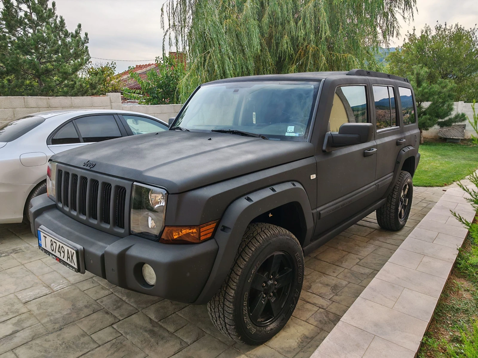 Jeep Commander  - изображение 3