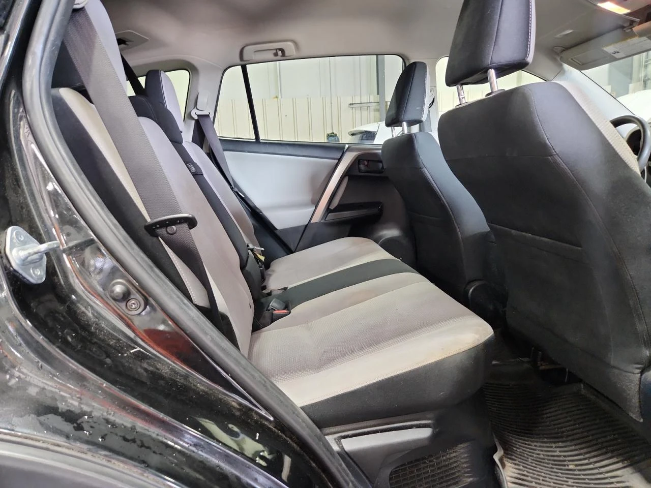 Toyota Rav4  - изображение 9