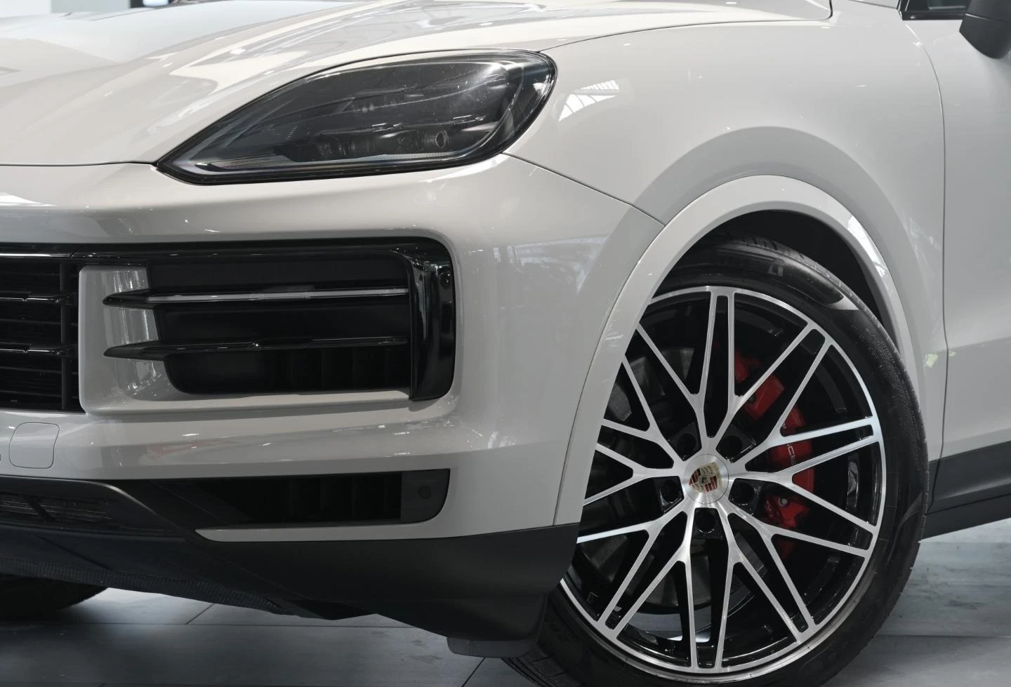 Porsche Cayenne S COUPE/FACELIFT/BOSE/MATRIX/PANO/SPORT CHRONO/ - изображение 3