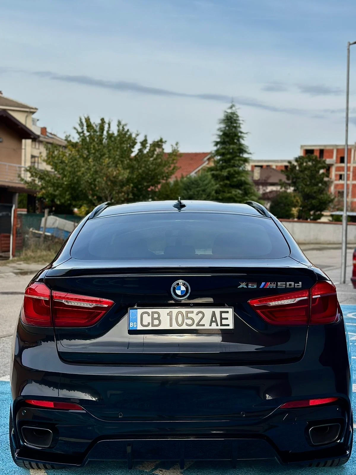 BMW X6 M50D OBSLUJEN. - изображение 7