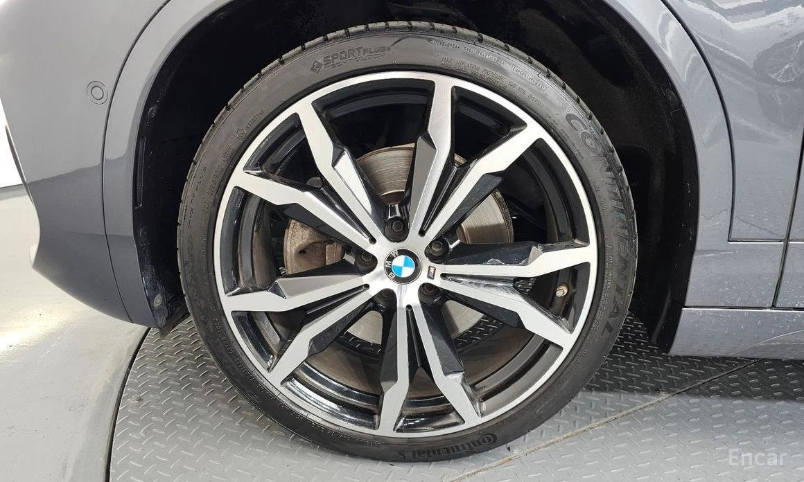 BMW X2, снимка 5 - Автомобили и джипове - 54077856