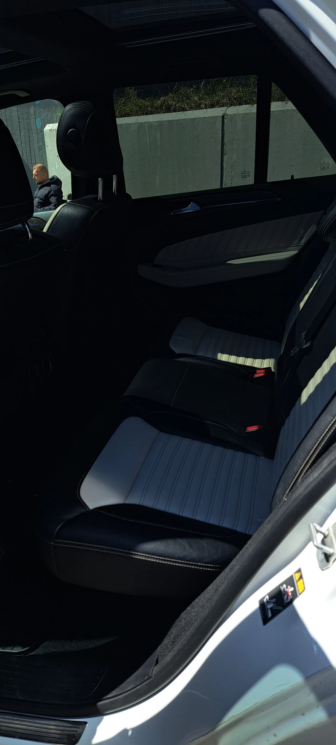 Mercedes-Benz GLE 43 AMG, снимка 7 - Автомобили и джипове - 54123634