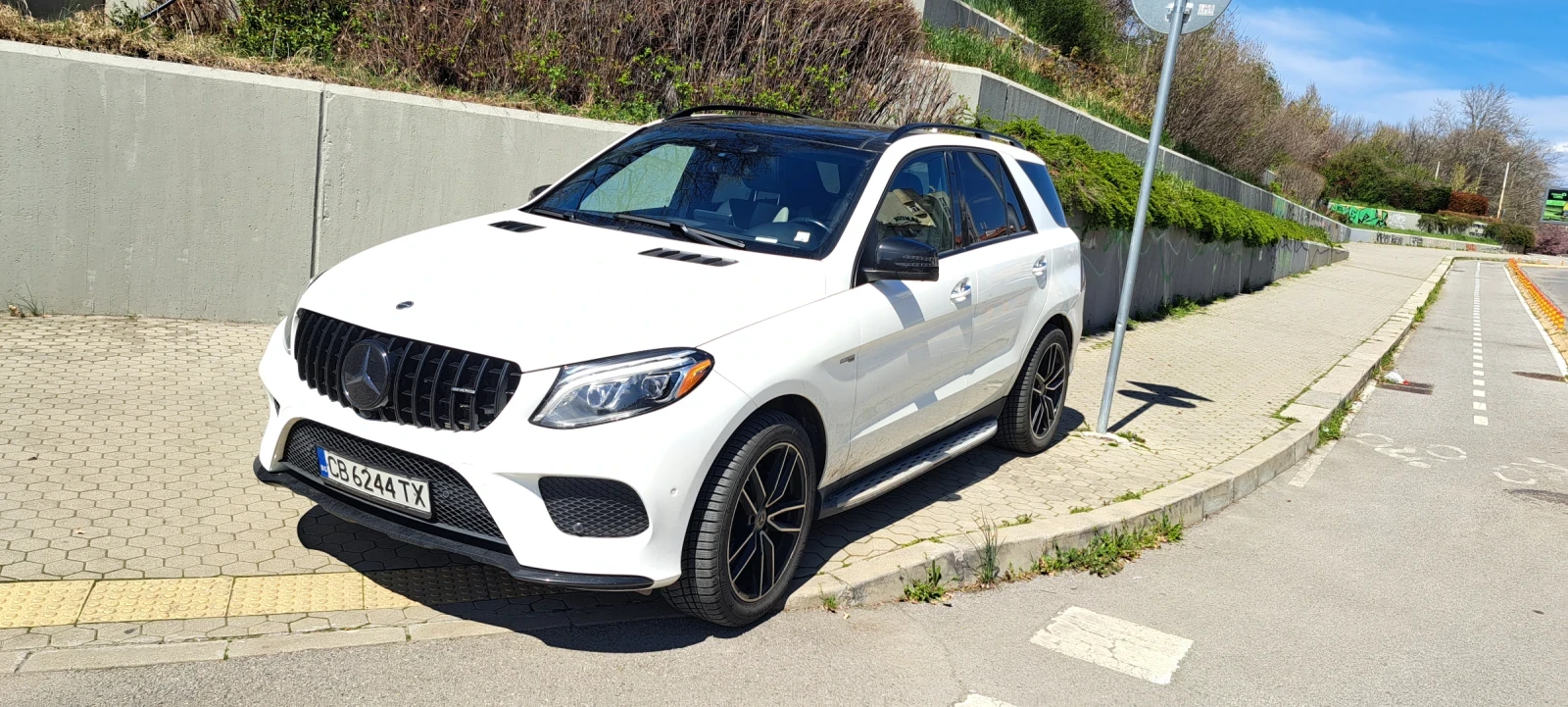 Mercedes-Benz GLE 43 AMG, снимка 2 - Автомобили и джипове - 54123634