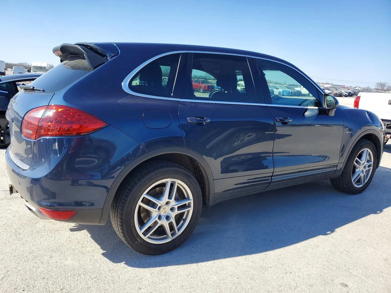 Porsche Cayenne AWD| BOSE| ШИБЕДАХ| ОБДУХВАНЕ, снимка 3 - Автомобили и джипове - 54371083