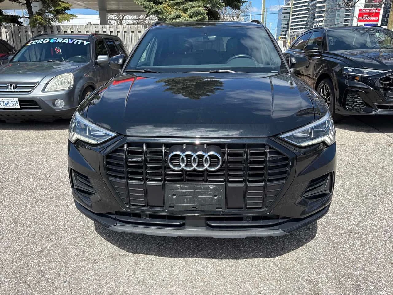 Audi Q3 * 45 TFSI quattro * CARFAX * ЦЕНА ДО БГ, снимка 2 - Автомобили и джипове - 54727723