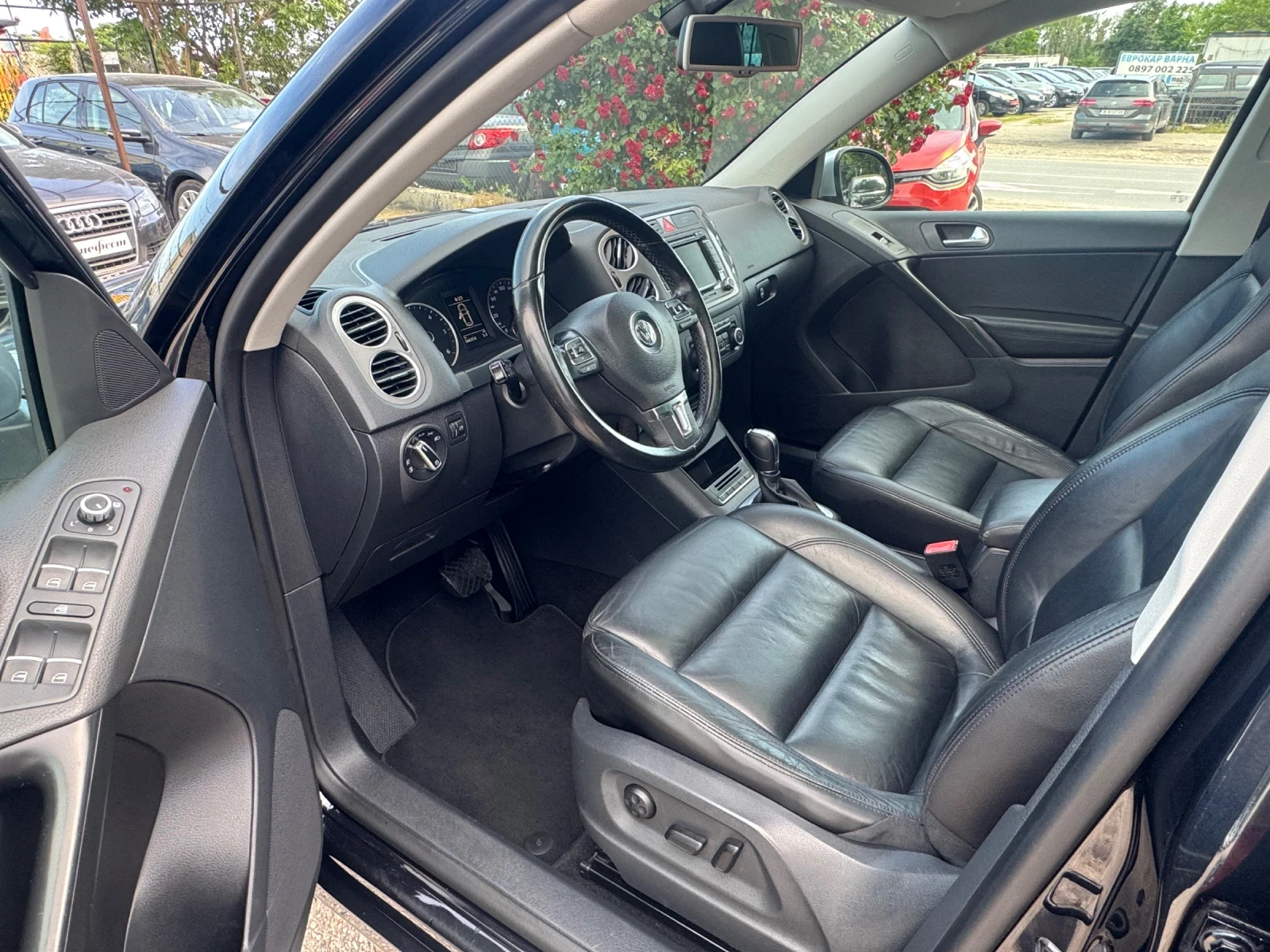 VW Tiguan, снимка 9 - Автомобили и джипове - 54812305