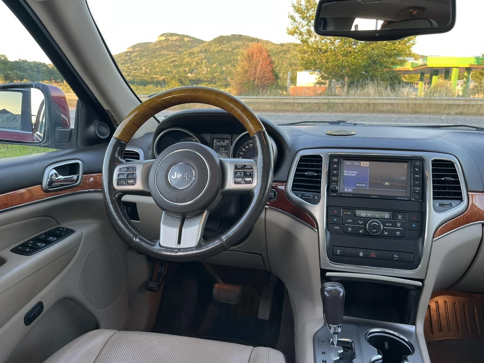 Jeep Grand cherokee 3.0CRD 241кс OVERLAND FULL FULL FULL, снимка 9 - Автомобили и джипове - 54826371