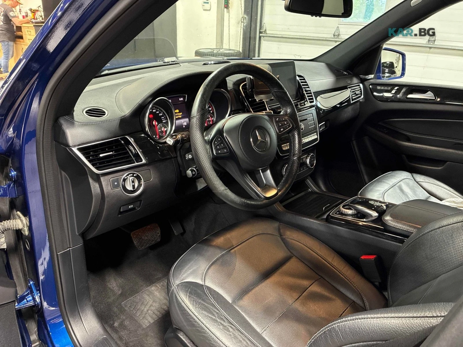 Mercedes-Benz GLS * 360* Pano* Обдухване* АвтоКредит * (ЦЕНА ДО БГ), снимка 8 - Автомобили и джипове - 54917159