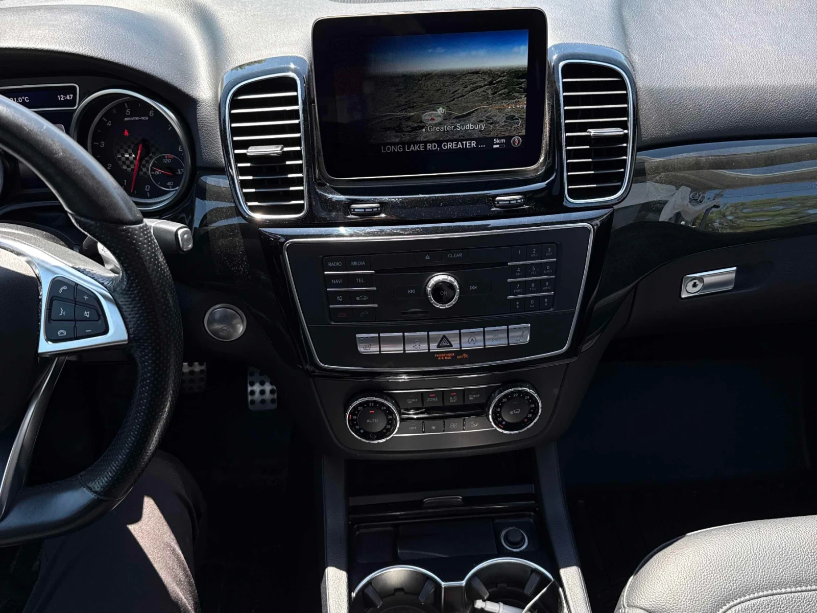 Mercedes-Benz GLE 43 AMG KEYLESS / PODGREV / ДВА КЛЮЧА / CARFAX, снимка 8 - Автомобили и джипове - 55186670