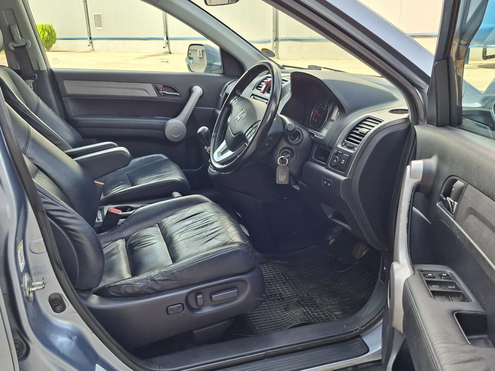 Honda Cr-v Executive+ , снимка 8 - Автомобили и джипове - 55319858