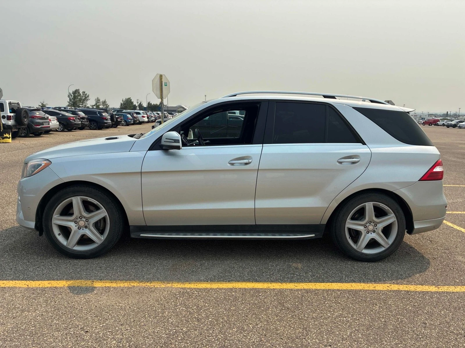 Mercedes-Benz ML 350 BLUETEC* AMG* ПОДГРЕВ* PANO* KEYLESS, снимка 4 - Автомобили и джипове - 55441727