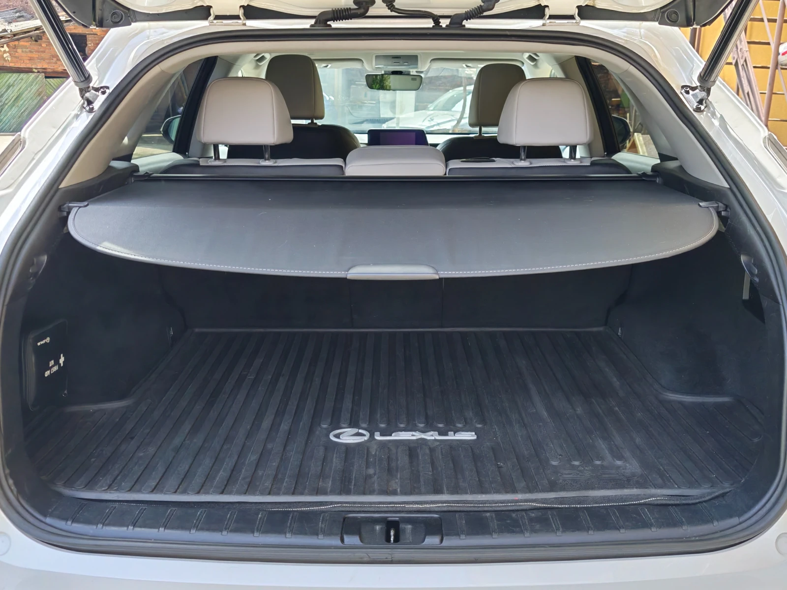 Lexus RX 350, снимка 15 - Автомобили и джипове - 55729856