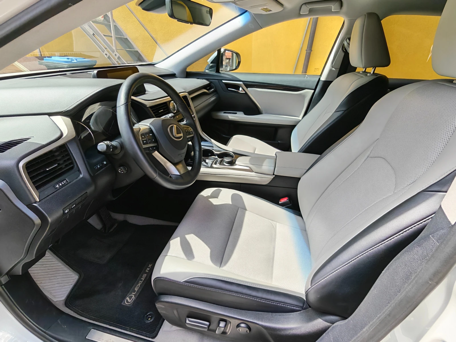 Lexus RX 350, снимка 9 - Автомобили и джипове - 55729856