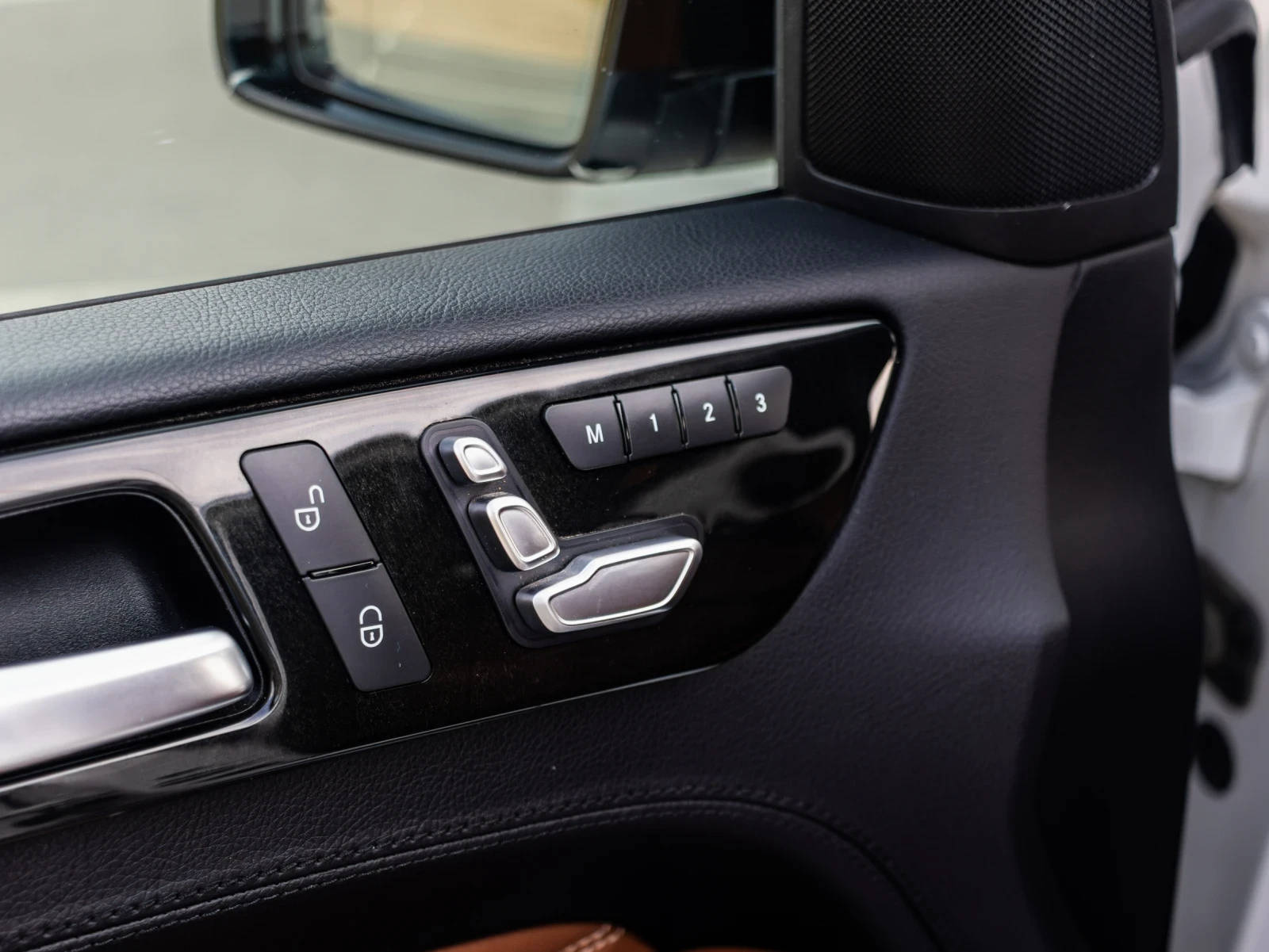 Mercedes-Benz GLE 350, снимка 9 - Автомобили и джипове - 55777132