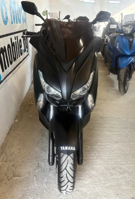     Yamaha X-max 400i ABS MOMO DESIGN
