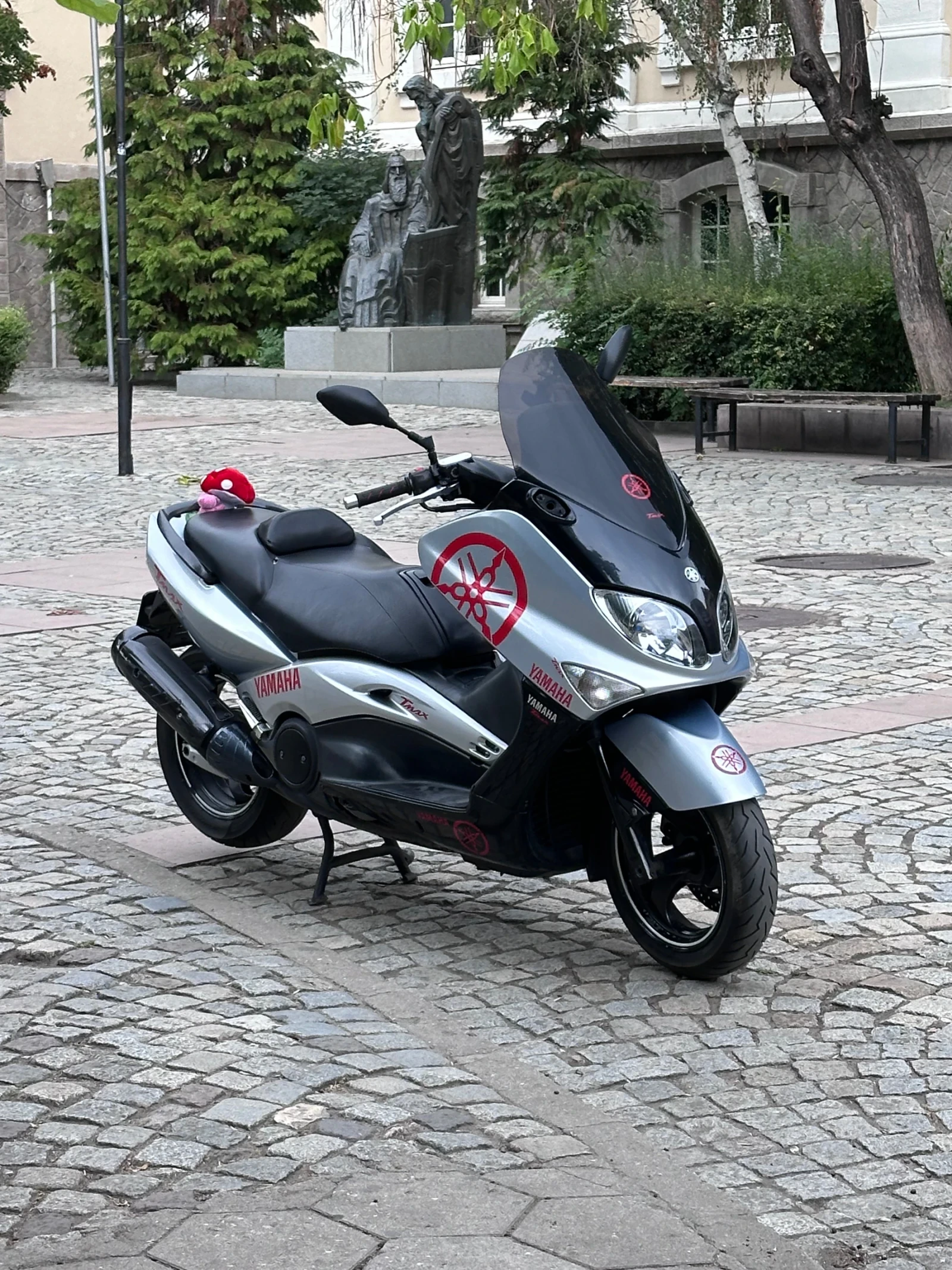 Yamaha T-max  - изображение 3