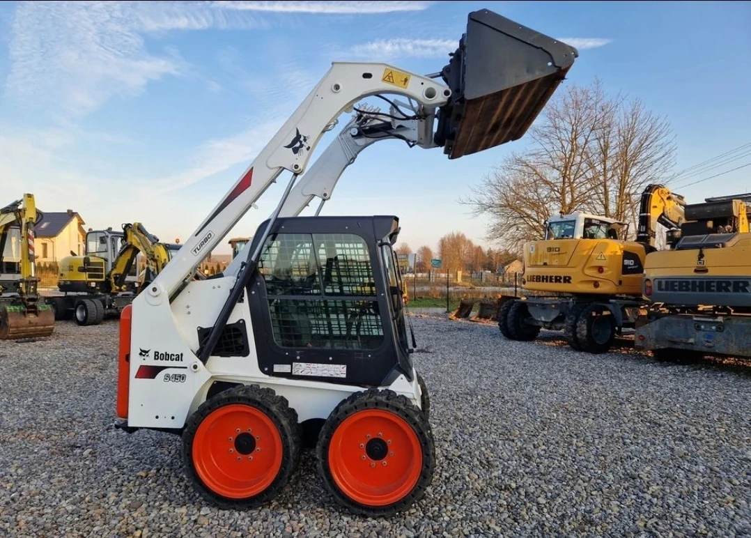 Мини челни товарачи Bobcat S450 - изображение 2