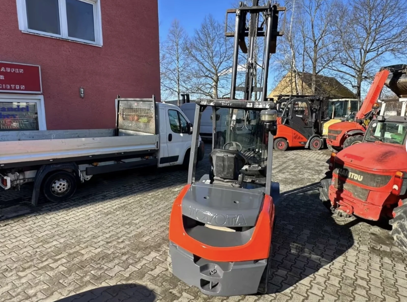  Toyota 52-8FDF30      | Mobile.bg   8