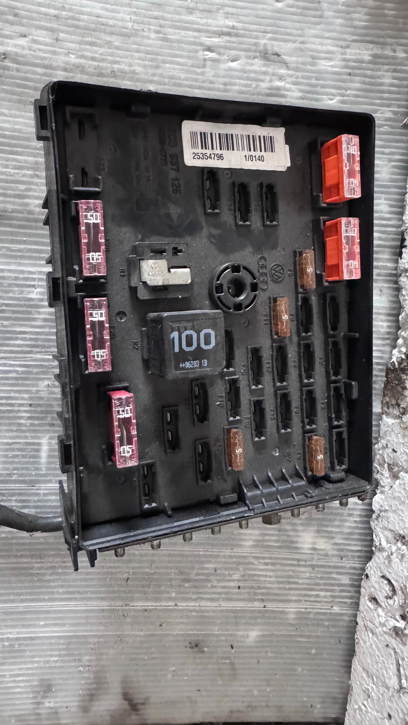   (  BSI / BSM )  VW Passat - 3C0937125 / 6359-2777 | Mobile.bg   1