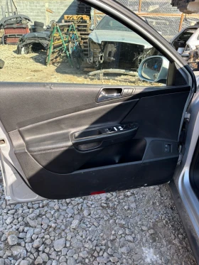 VW Passat 2.0TDI 170hp-AUTO/Xenon/Koja, снимка 8