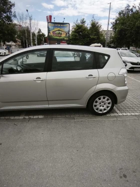 Toyota Corolla verso 2.2, снимка 5