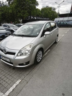 Toyota Corolla verso 2.2, снимка 4