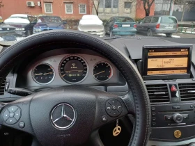 Mercedes-Benz C 320, снимка 11