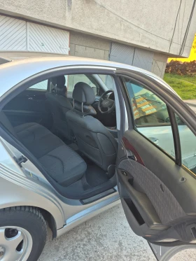 Mercedes-Benz E 270 - 5000 € / 9779.15 лв. - 34966059 8