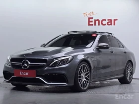������ Mercedes-Benz C 63 A...