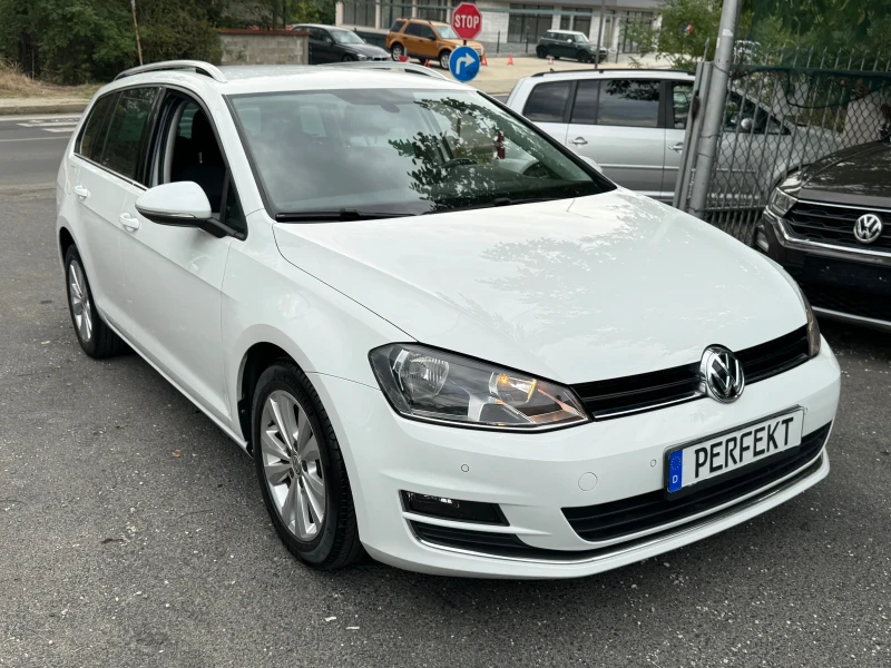 VW Golf 1.6TDI DSG Highline, снимка 3 - Автомобили и джипове - 47331348