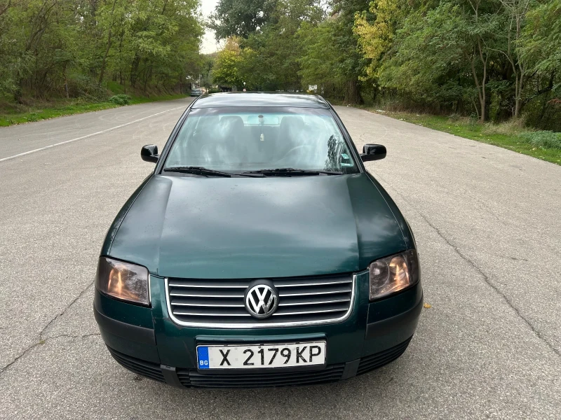 VW Passat 1.8, снимка 8 - Автомобили и джипове - 47475325