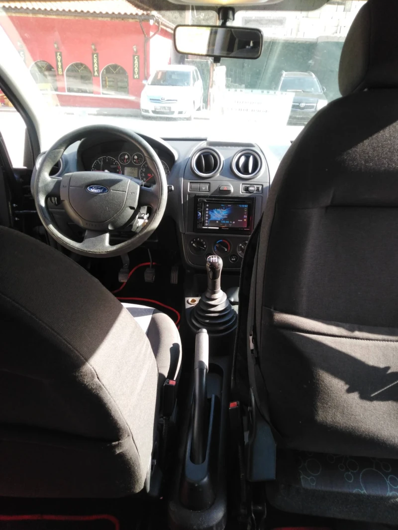 Ford Fiesta, снимка 4 - Автомобили и джипове - 48898390