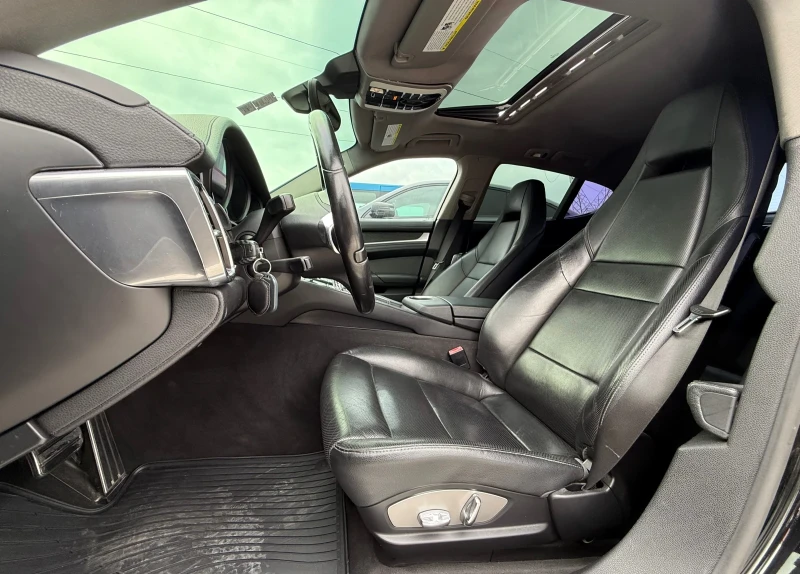 Porsche Panamera Nardo-Grey, снимка 14 - Автомобили и джипове - 50212415