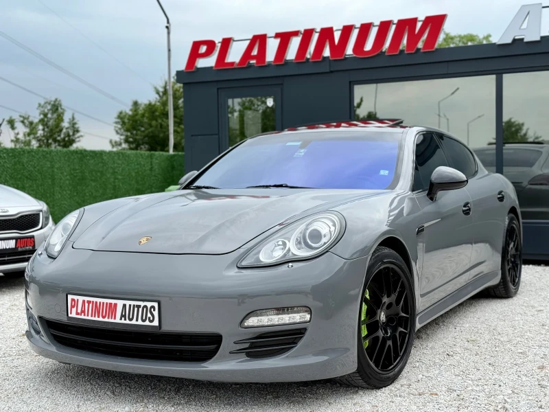 Porsche Panamera Nardo-Grey