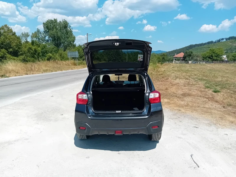Subaru XV, снимка 6 - Автомобили и джипове - 52044613