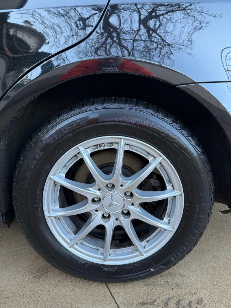 Mercedes-Benz E 200 Natural gas, снимка 5 - Автомобили и джипове - 53001910