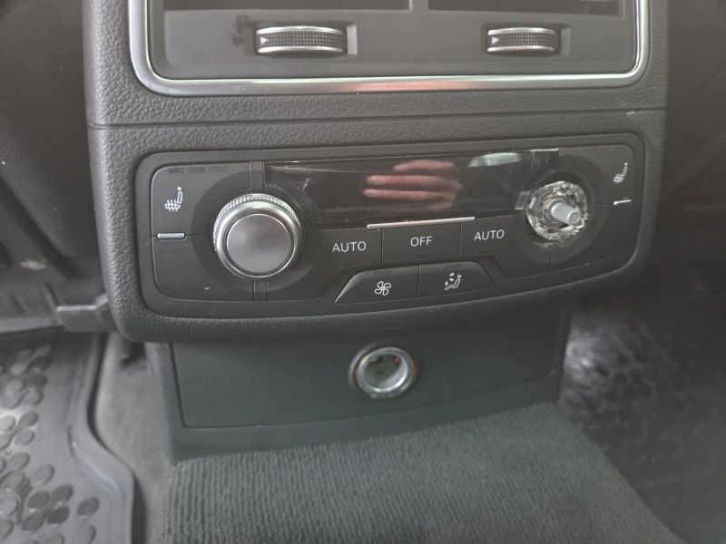 Audi A6 3.0BiTDI FULL TOP, снимка 11 - Автомобили и джипове - 53286947