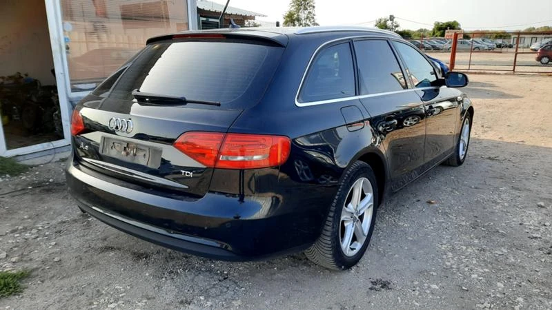 Audi A4 2.0 TDI, снимка 4 - Автомобили и джипове - 30356469