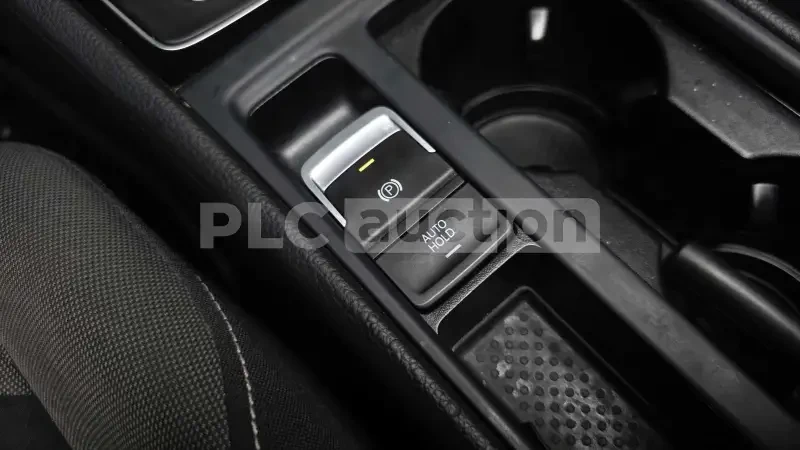 VW Golf 2.0 TDI| PANO| ПОДГРЕВ| ВКЛЮЧЕН ТЕХОНТЕСТ, снимка 5 - Автомобили и джипове - 54969142