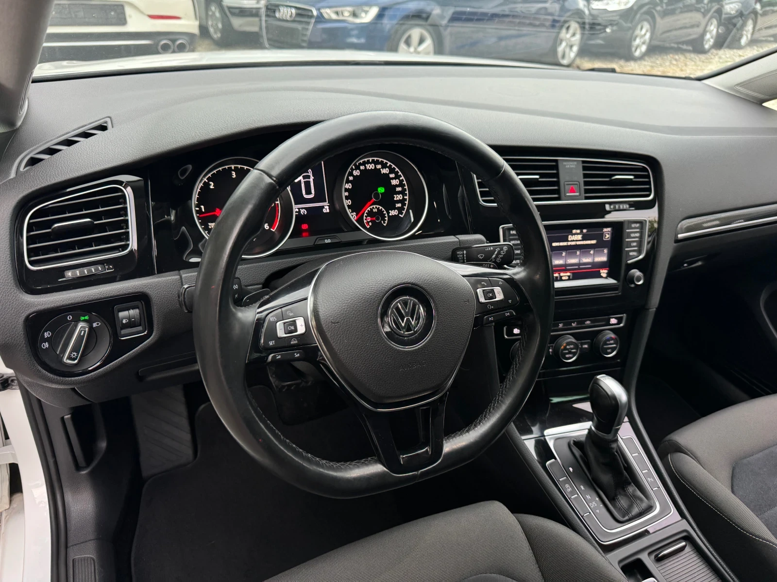 VW Golf 1.6TDI DSG Highline - изображение 7